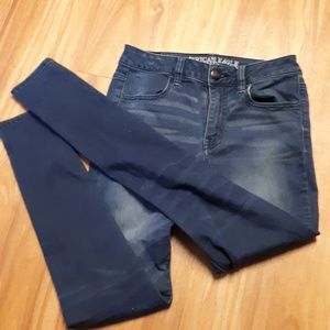 American Eagle High Rise Jegging